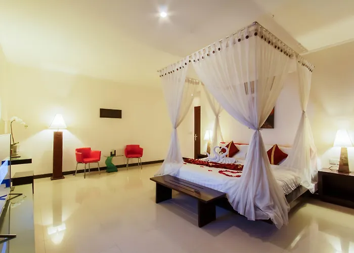Hotel The Rishi 4*