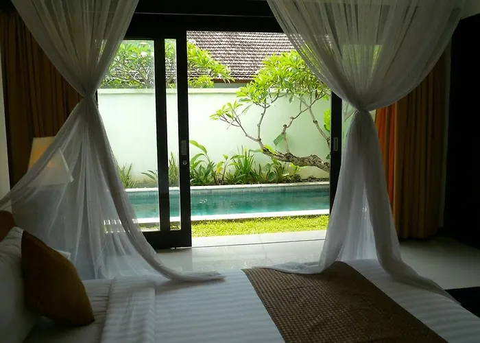 The Rishi Hotel 4*